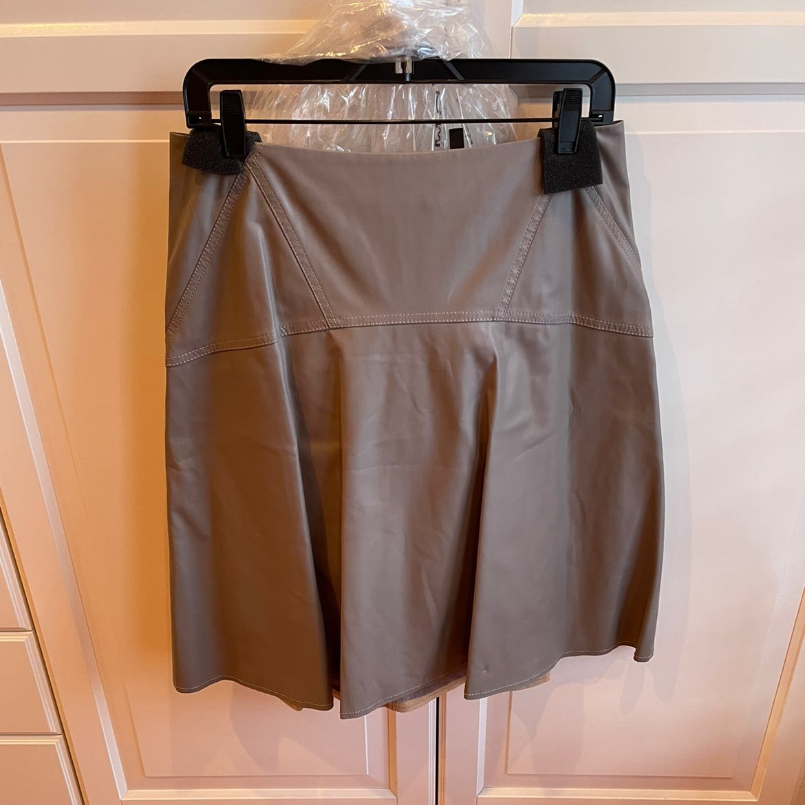 BCBG Skirt NWT