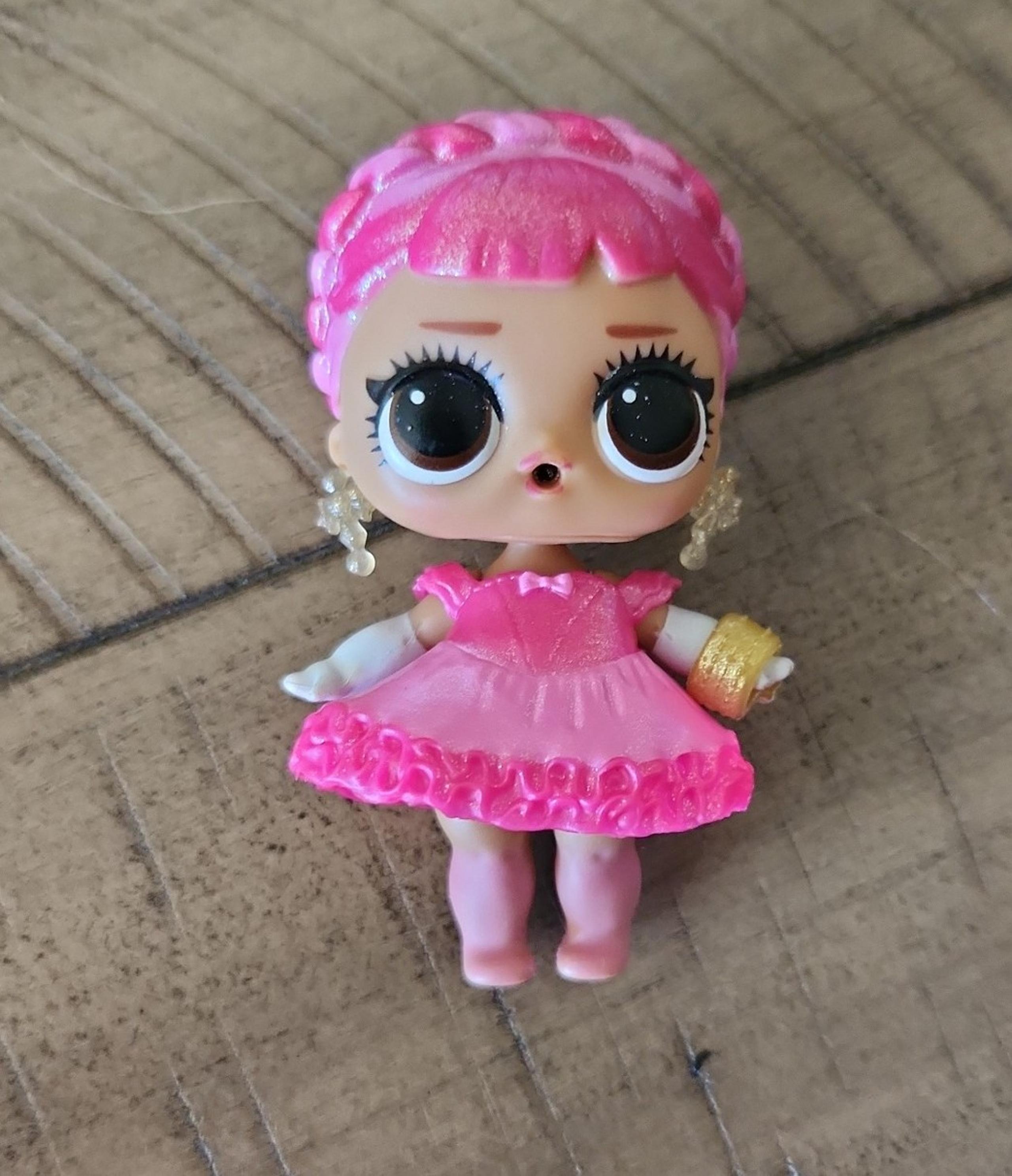 Lol Suprise Doll