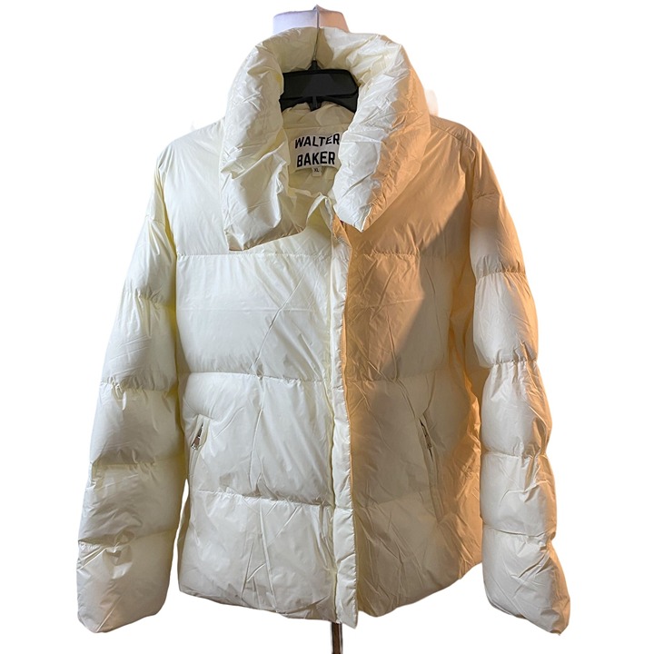 Walter Baker Genesis Puffer Jacket Sz XL Winter White Front Zip Cozy & Warm NEW