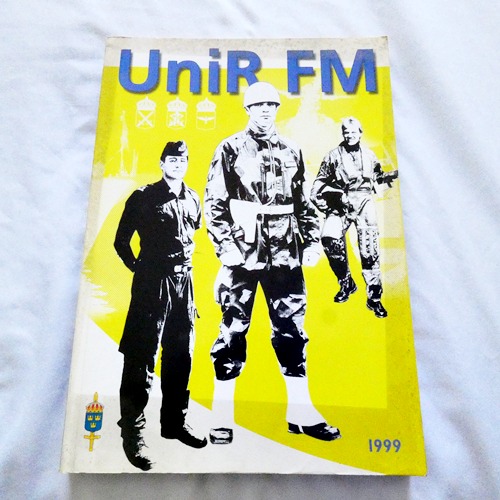 Uniformsreglemente för Försvarsmakten UniR FM 1999 Great Condition