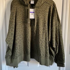 NWT Nike Dri-fit Get Fit Leopard Print Hoodie oversized fit cropped hoodie