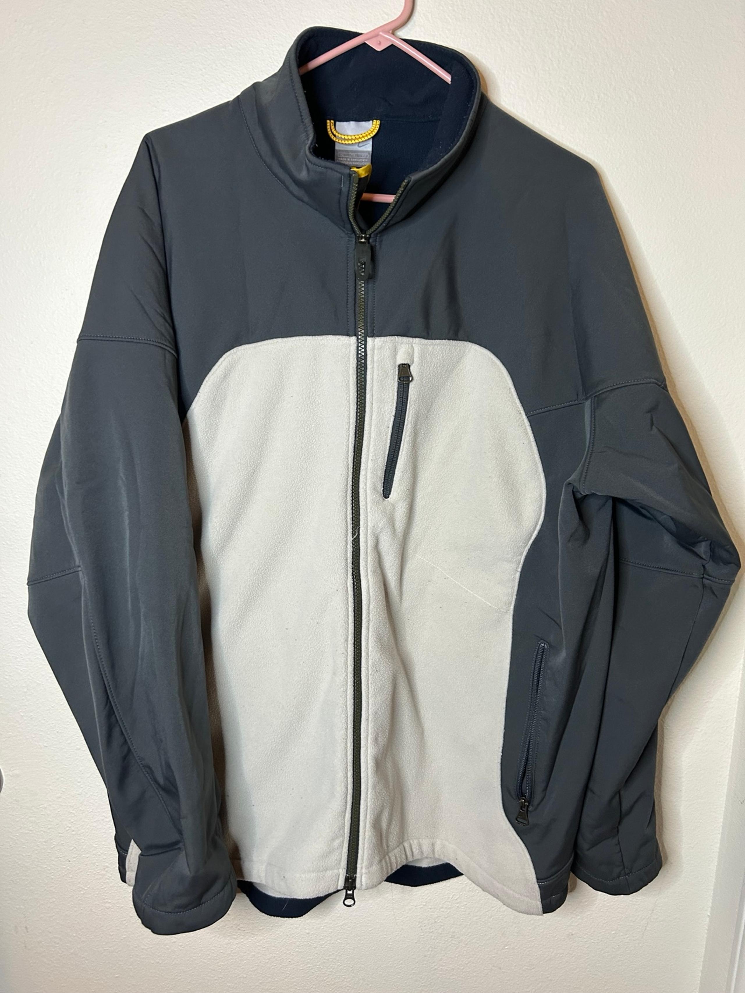 Nike Jacket Men's Large Gray Beige Fleece Full Zip Long Sleeve Pockets XL
