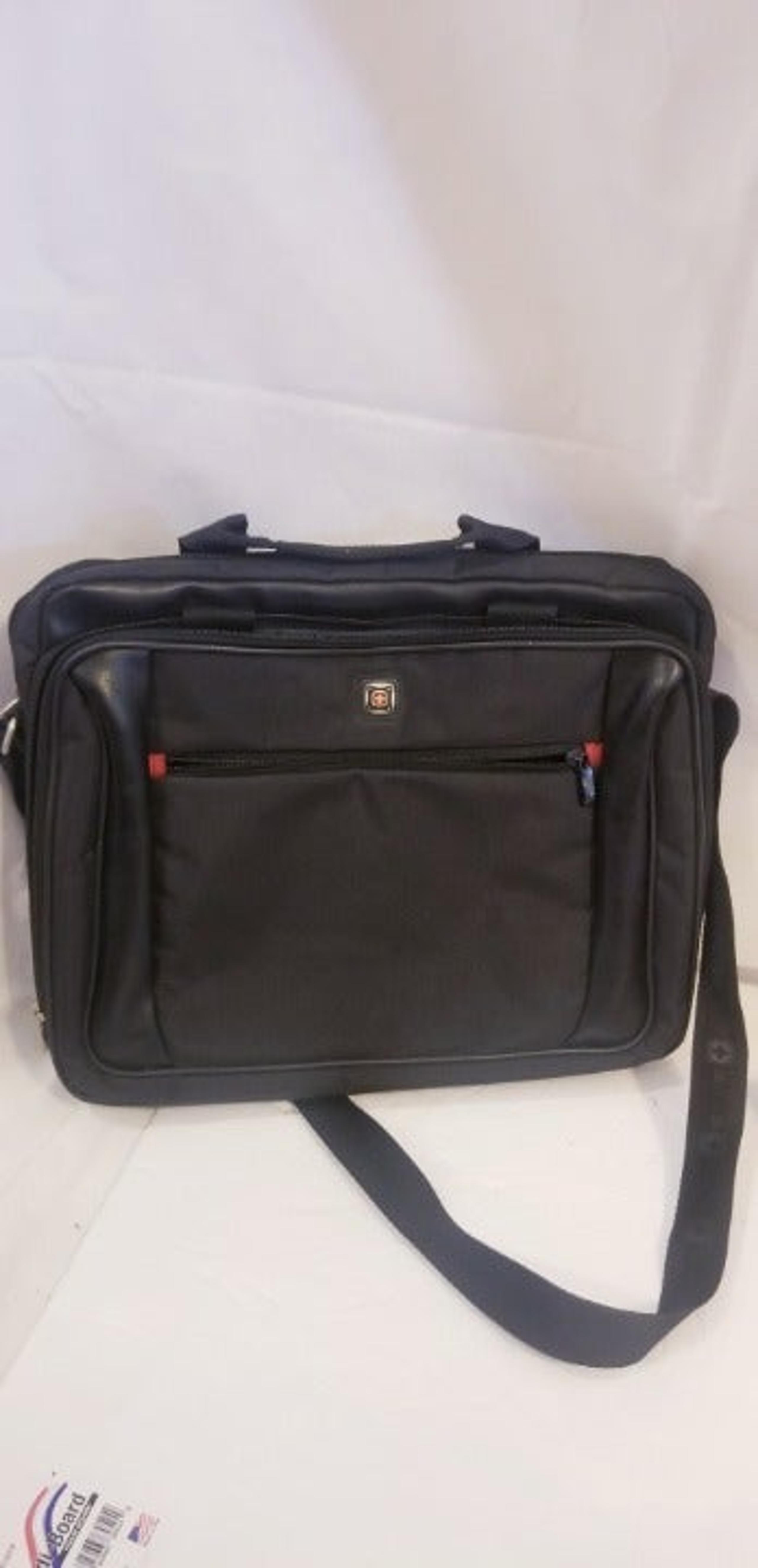 Swiss Gear Vinyl Leather 15" CPU bag +