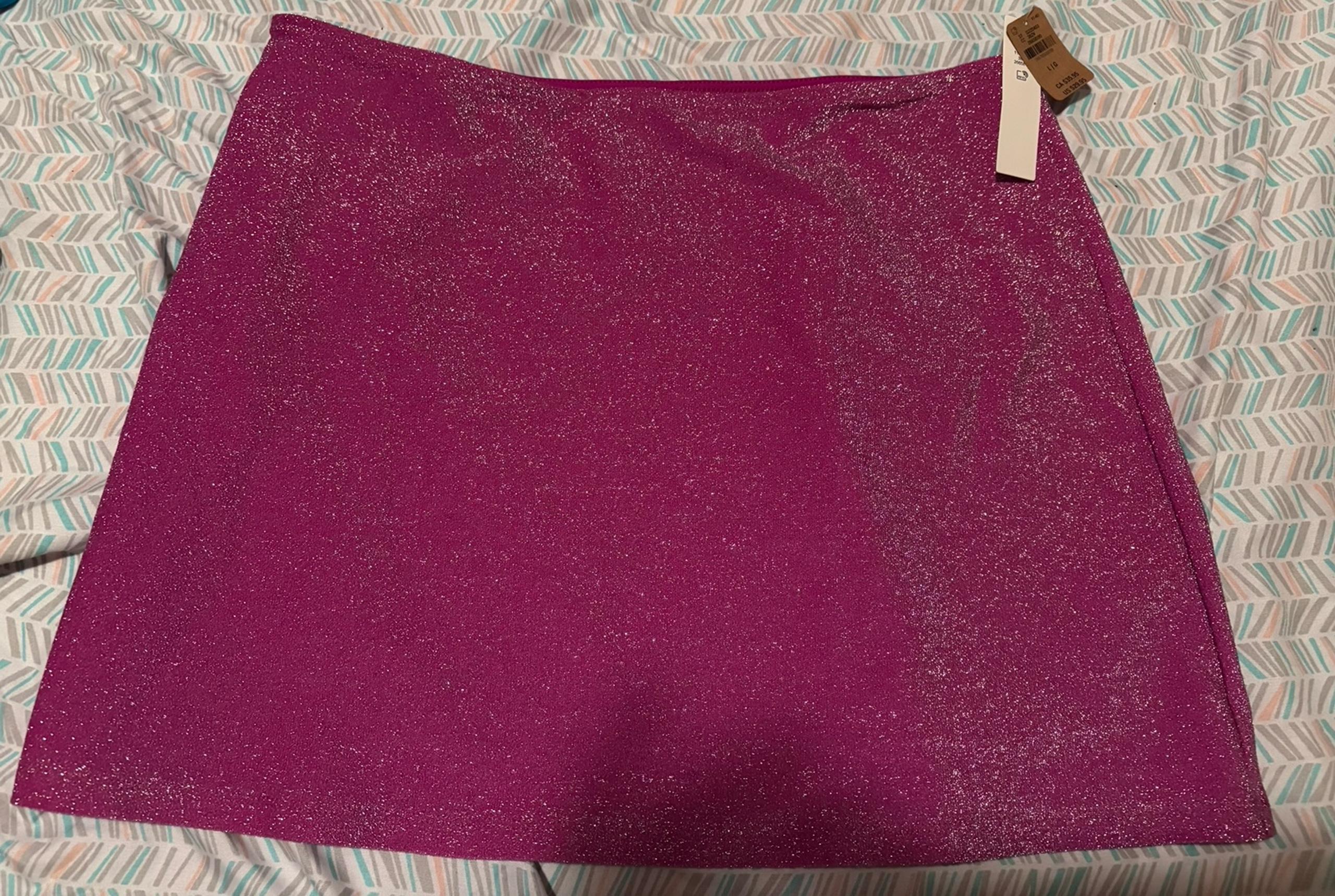 Victoria’s Secret cover up skirt size large BNWT