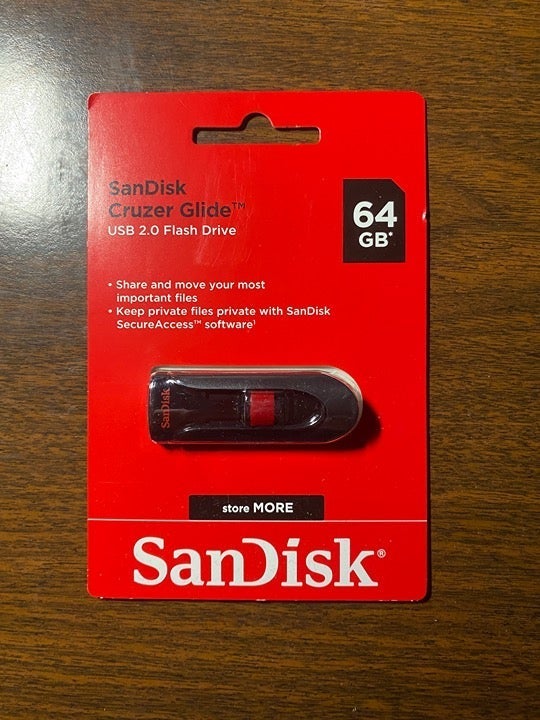 LOT OF 4 SanDisk : 2 128GB’s, 2 64GB’s