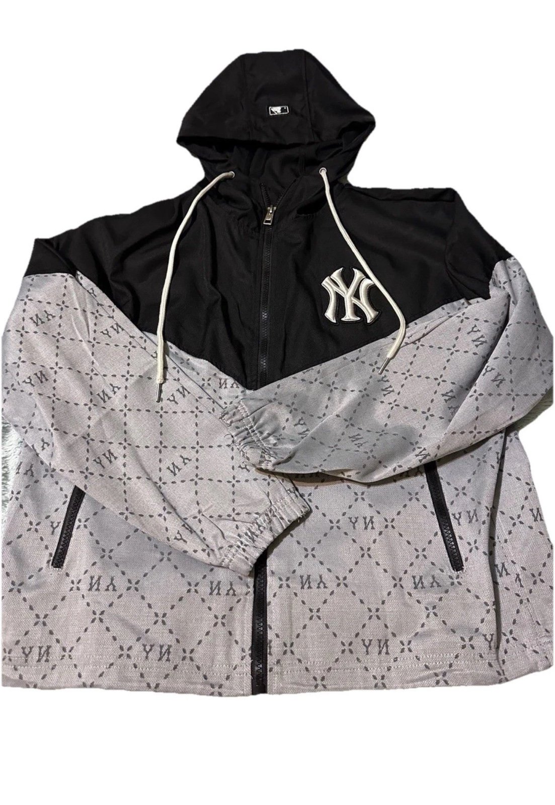 NEW Genuine Merchandise NY Men Jacket with Embroidered NY Logo and Zipper