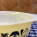 Vintage Pyrex 043 Mod Kitchen 1 1/2 Quart Casserole Dish with lid