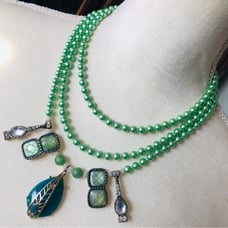 Handcrafted repurpose Czech glass Pearl genuine emerald box clasp necklace