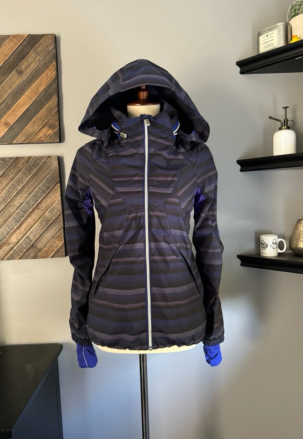 LULULEMON HUSTLE PONCHO MULTI-COLORED JACKET