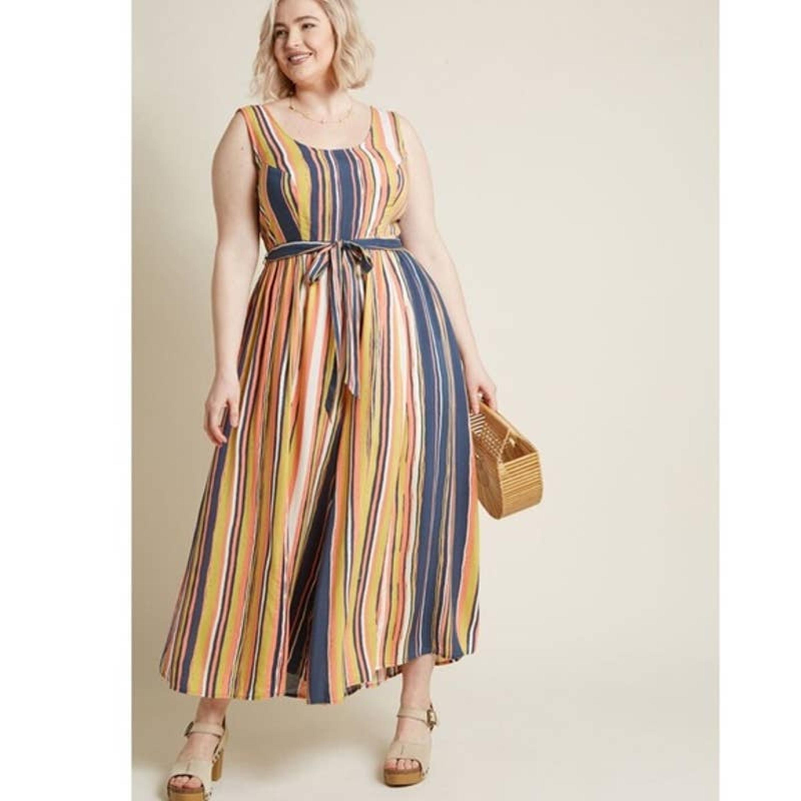 ModCloth Vertical Striped Wide Leg Jumpsuit Sleeveless Womens Medium