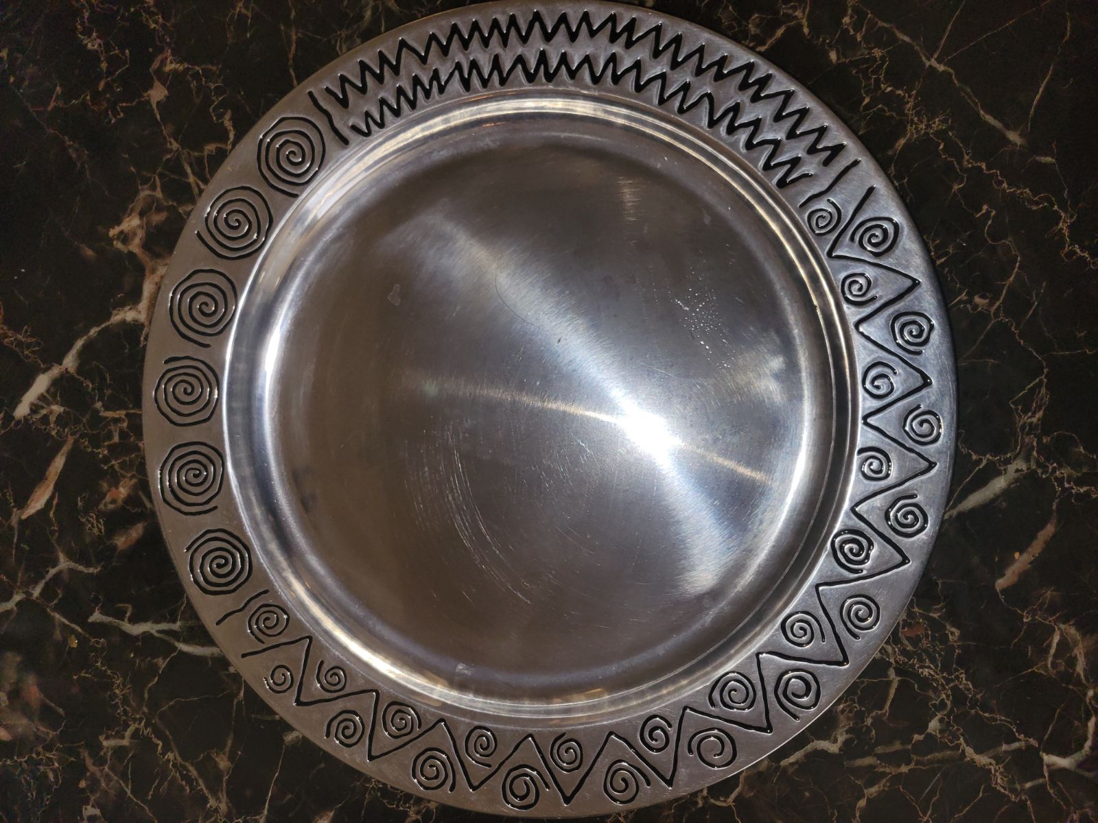 Wilson Armetale tray and bowl set of 2