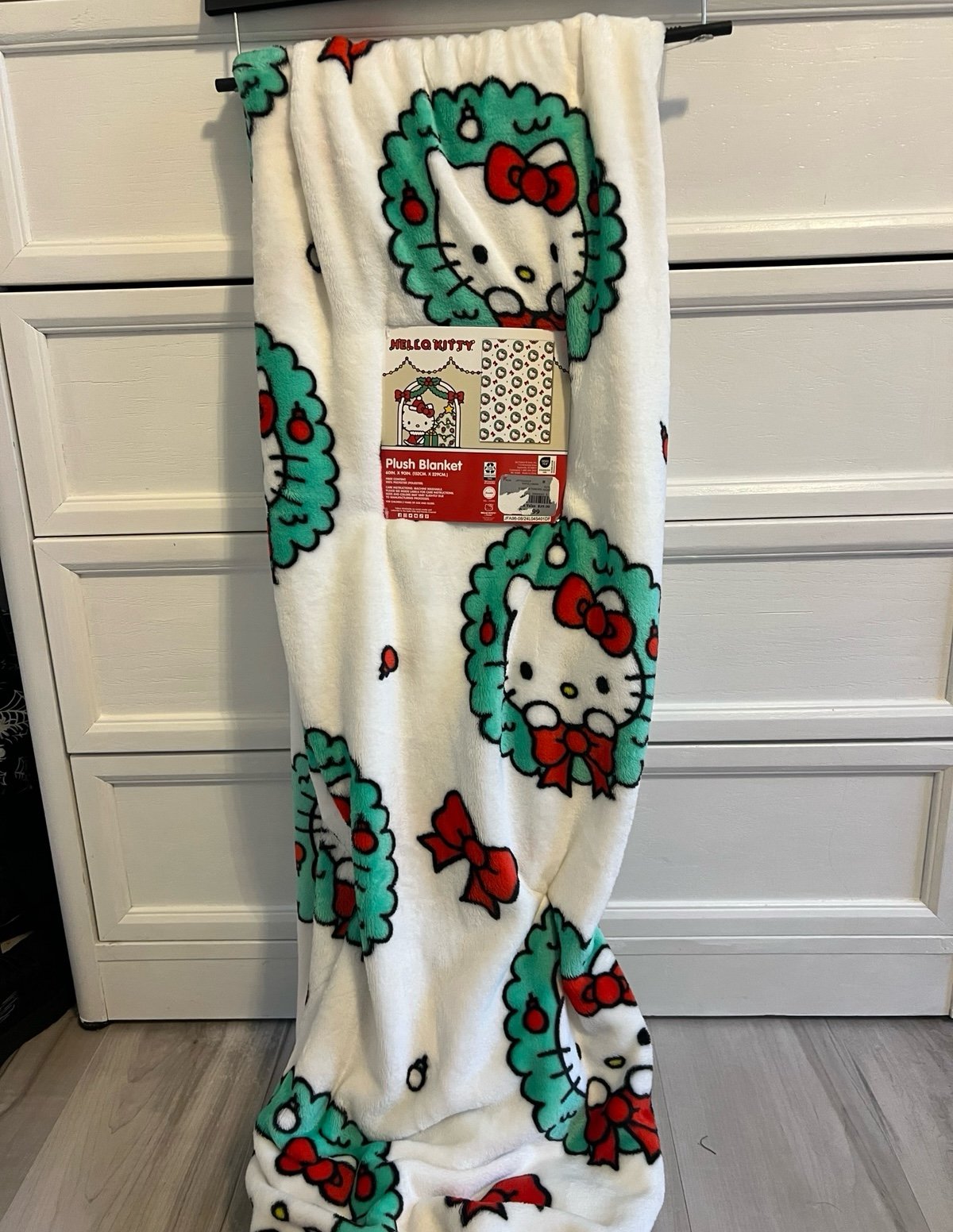 Hello Kitty Christmas Blanket