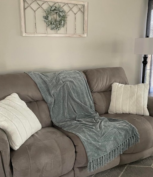 Throw Blanket Soft Cozy Chenille Throw Blanket with Fringe Tassel for Couch