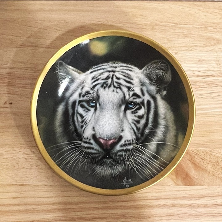 Lenox White Tiger Numbered Plate Home Decor #78