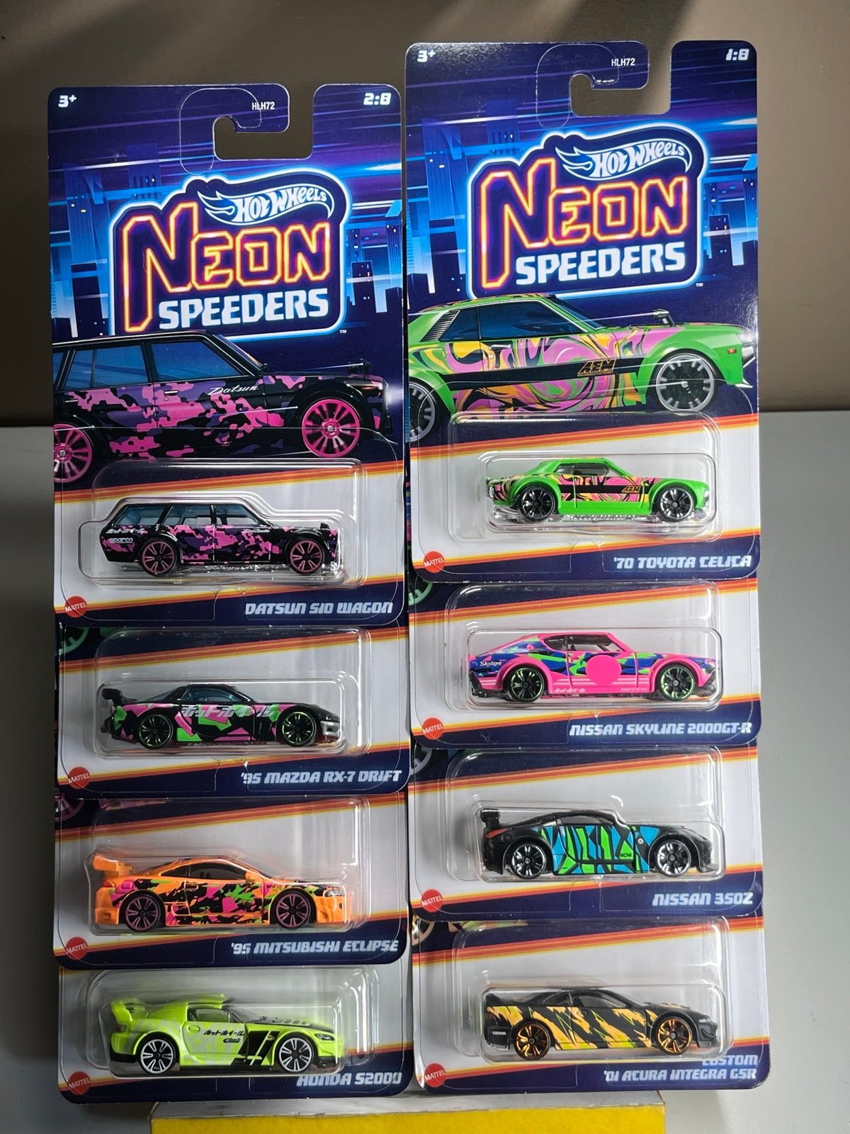 Hot Wheels Neon Speeders Skyscraper Speed Circuit Track Set