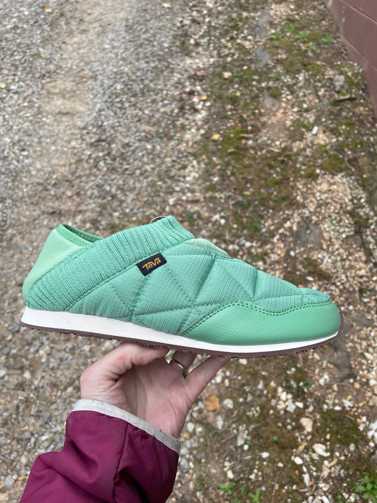 NIB Teva ReEmber Convertible Slip-On Sneakers Size 9 Woman’s green