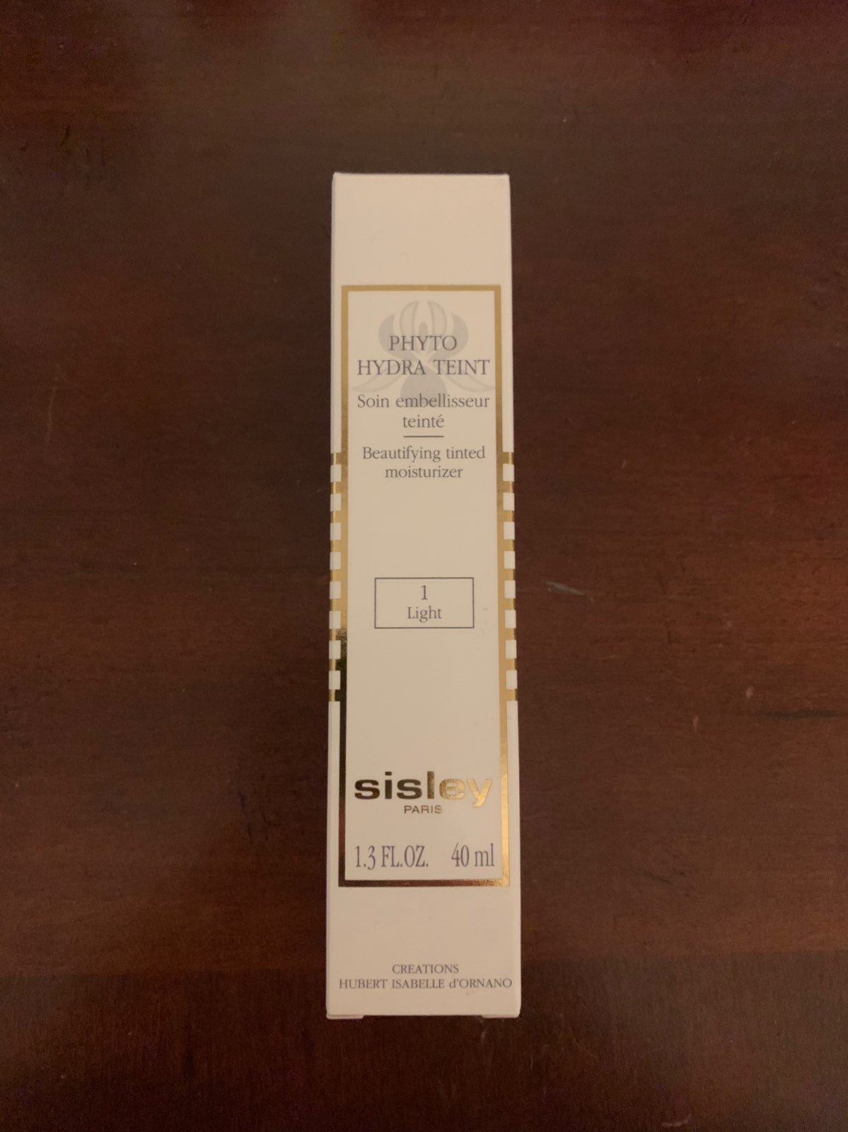 Sisley tinted moisturizer