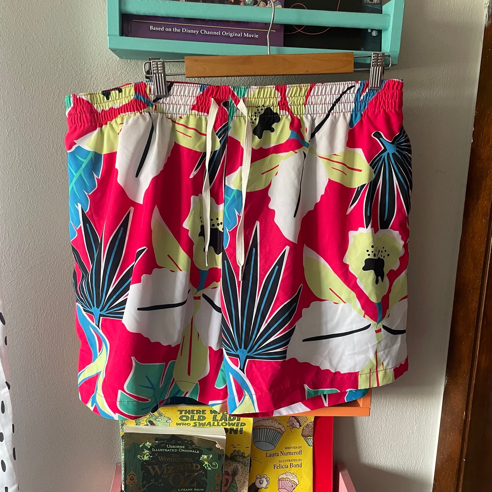 Chubbies palm leaf shorts