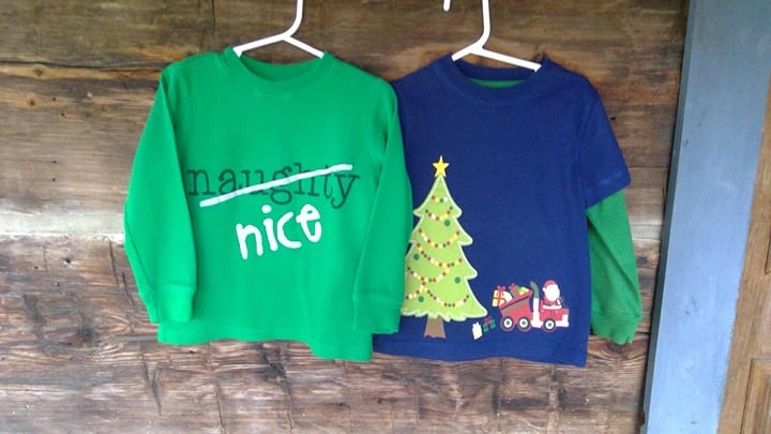 Lot of 2 Christmas shirts 3T