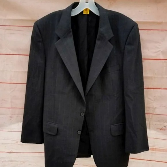Men’s Burberry blazer jacket gray pinstripe suit top 4 button Large
