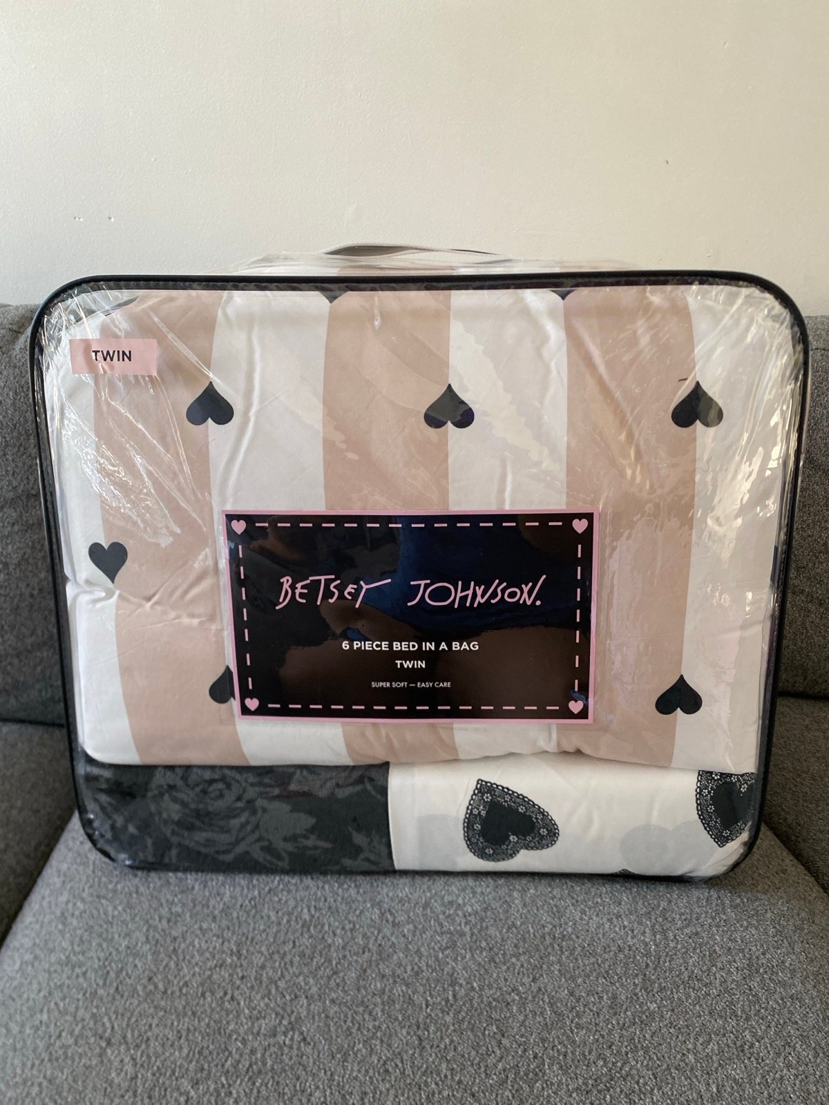 Betsey Johnson Twin Bed Set