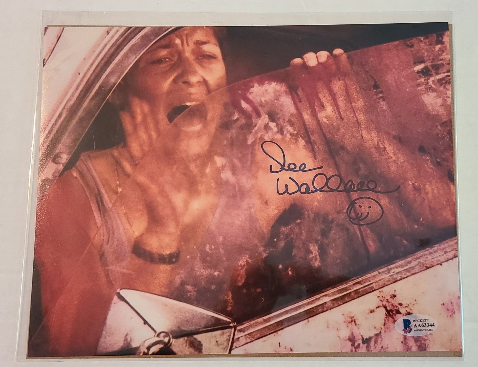 Dee Wallace autographed photo with COA
