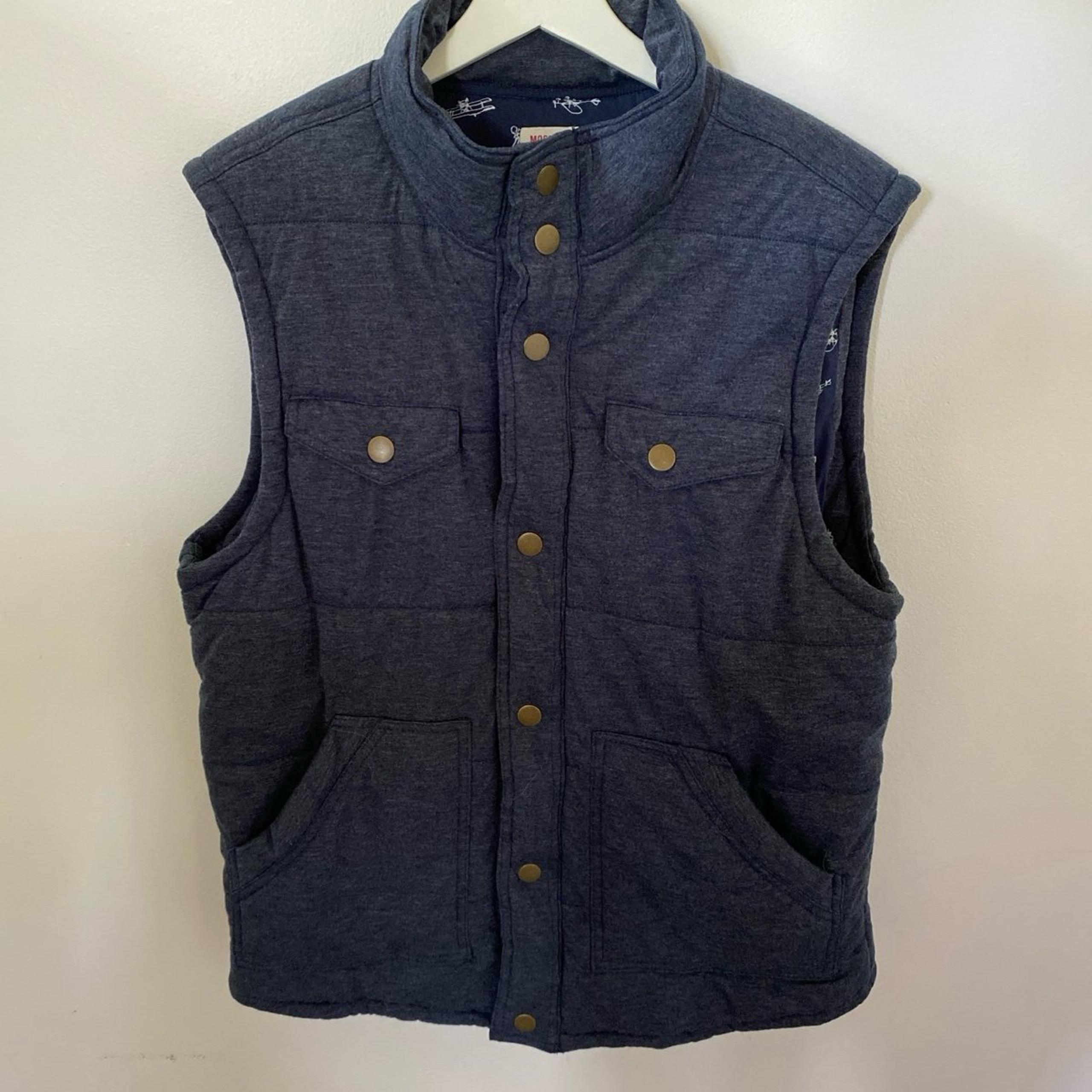Men’s Vest Large