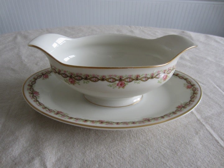 Limoges France Theodore Haviland Gravy Boat with Attached Underplate/Pink Roses