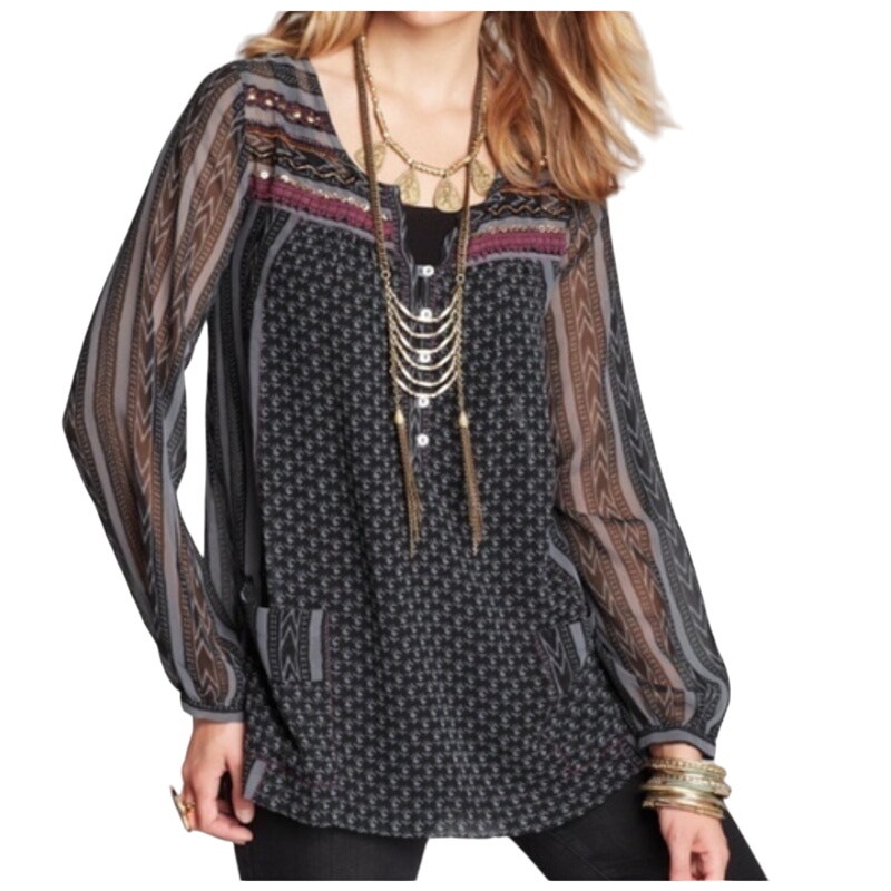 Free People SZ XS Feather In The Wind Embellished Tunic Boho Runs large
