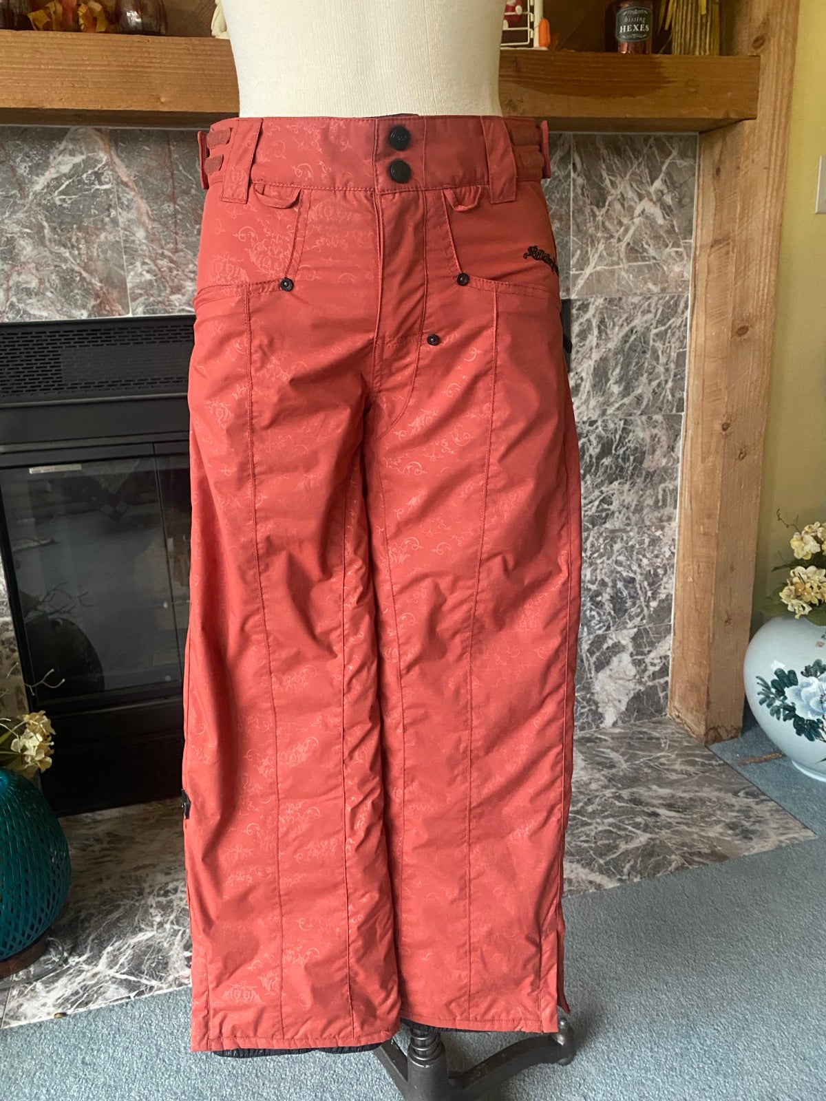Billabong NWOT Insultated Snow Pants