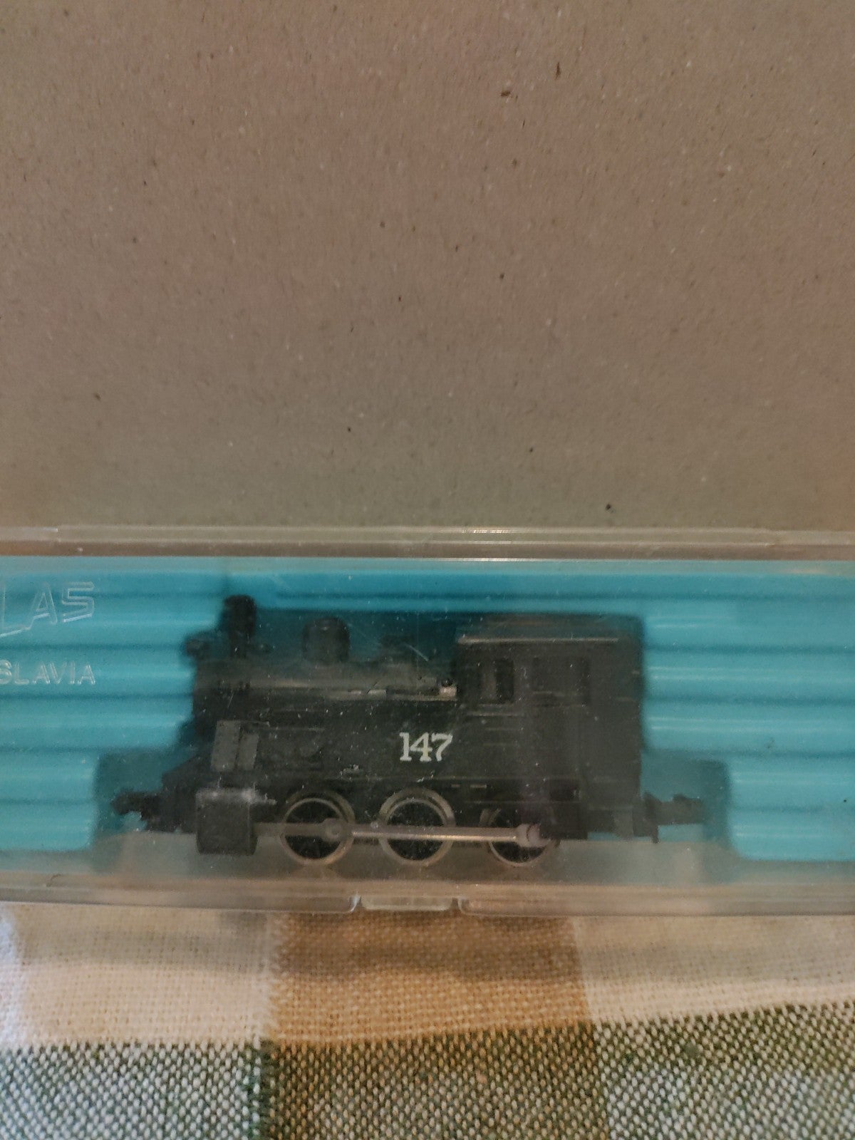 Train locomotive