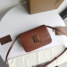 Burberry leather shoulder bag