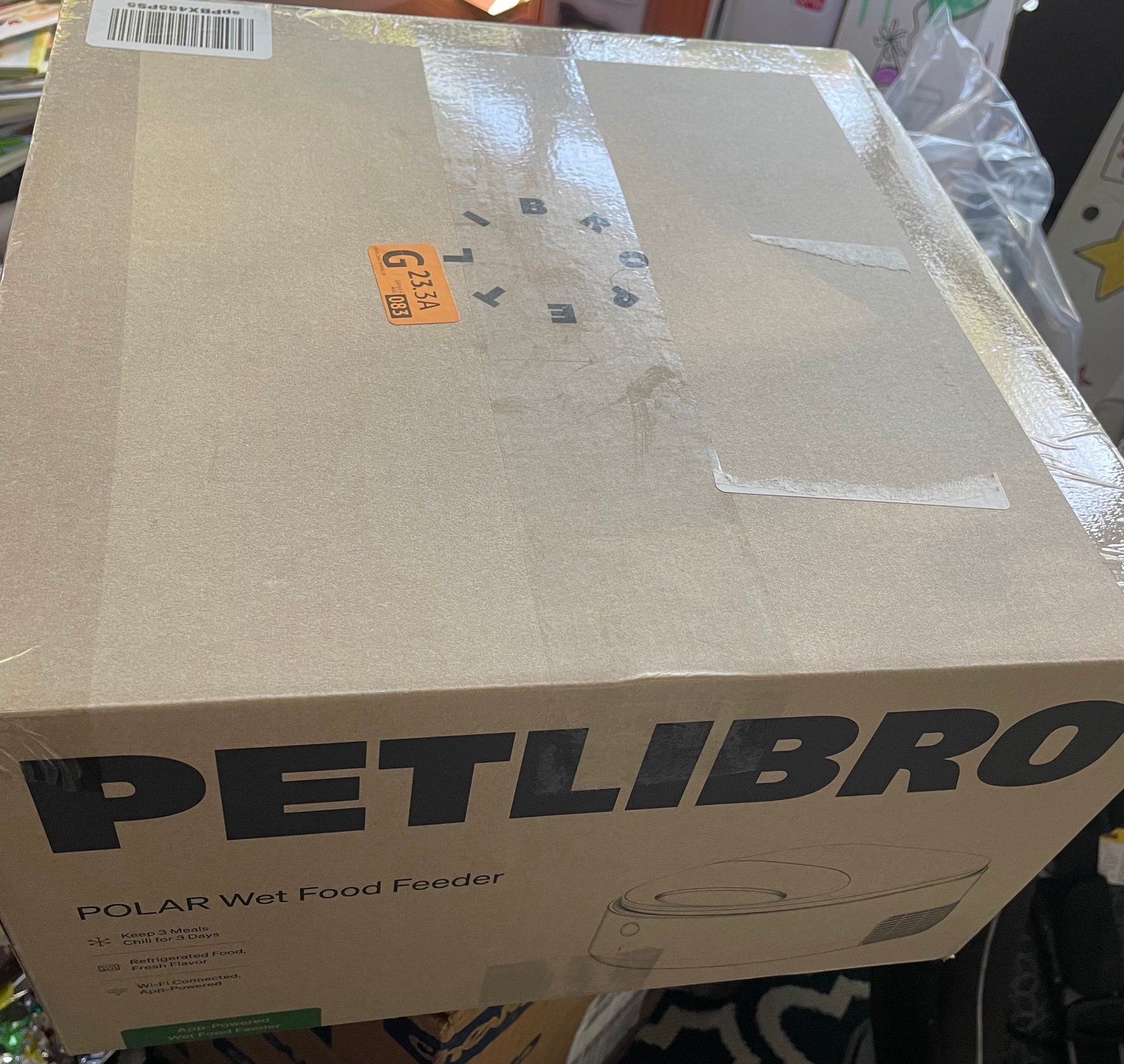 New sealed Perlibro wet food cooler/dispenser for pets