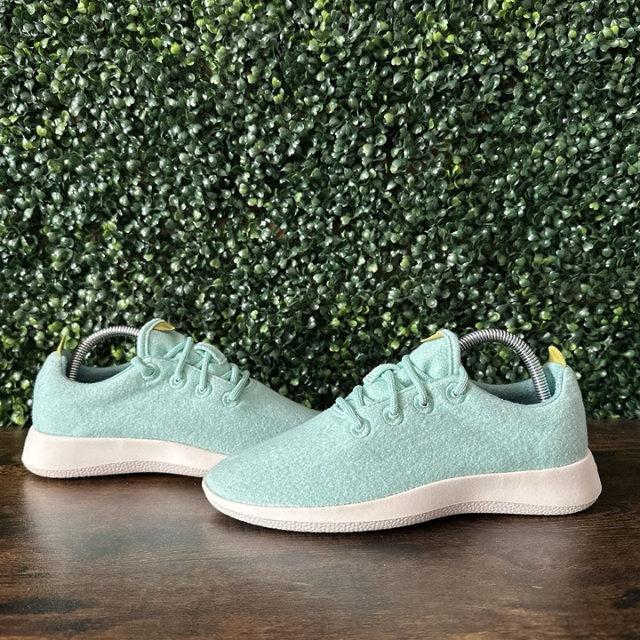 Allbirds Wool Runners Womens Size 8 0622-NV1 Mint Green Athletic Sneakers