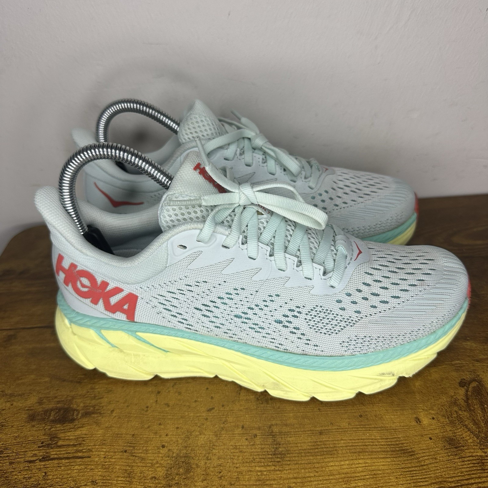Hoka One One Clifton 7 Running Shoes Women's Size 7 Grey Sneakers