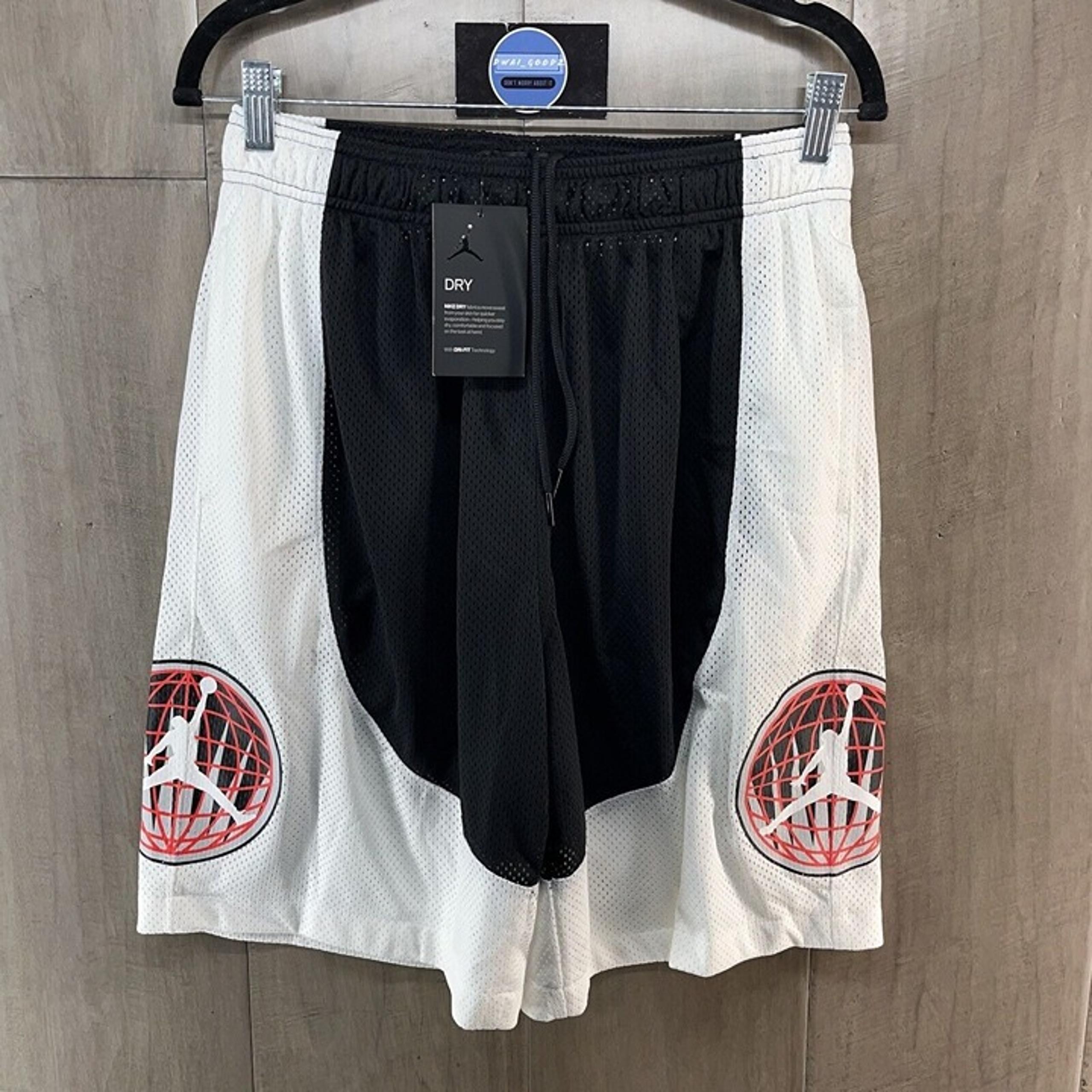Jordan Flight Legacy Mesh Basketball Shorts Black White Men's Medium BV5456-010