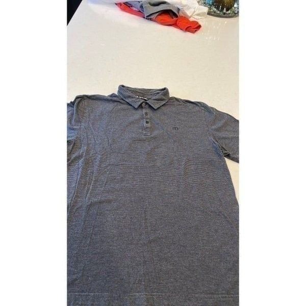 Travis Matthew men’s short sleeved L golf shirt excellent shape.