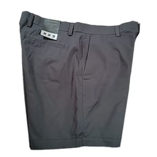 Banana Republic 7 Core Temp CHINO Short Black. Sz 34- BRAND NEW, NEW WITH TAGS
