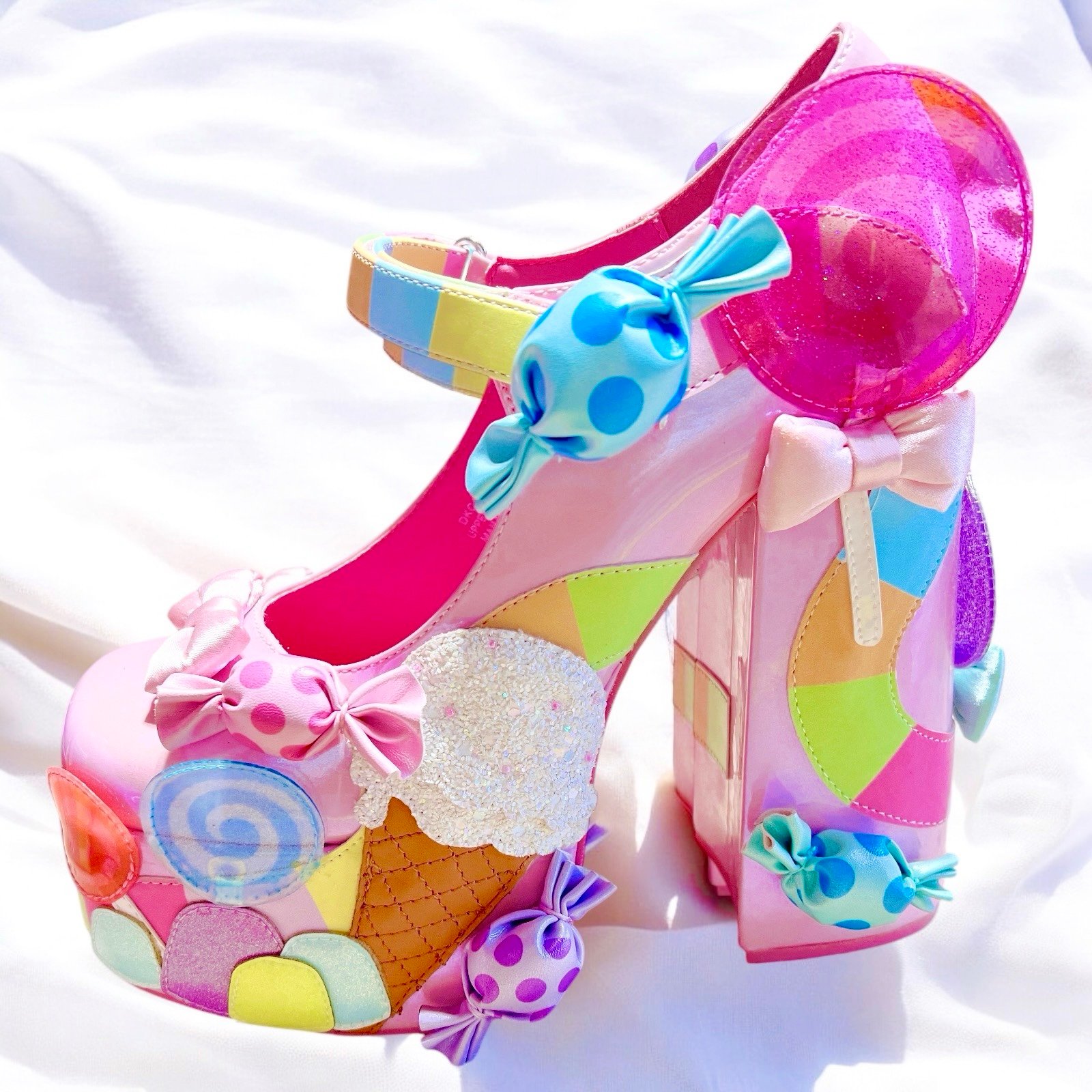 Size 9………SUGAR THRILLZ…..Rare Stunning Candyland Platform Mary Jane Heels…..New