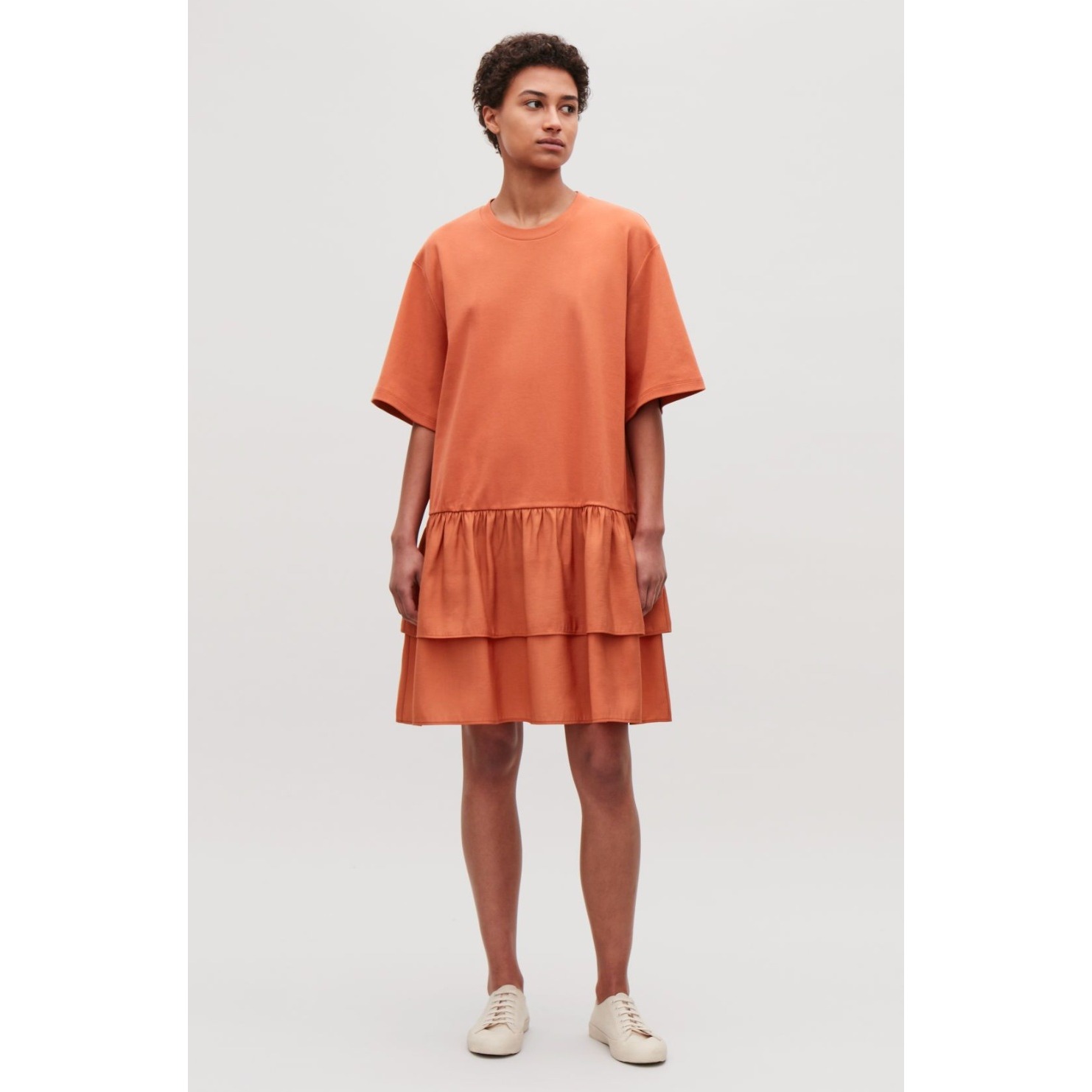 COS Tiered T-Shirt Dress Size M Orange Tiered Minimalist Lagenlook Relaxed Knit