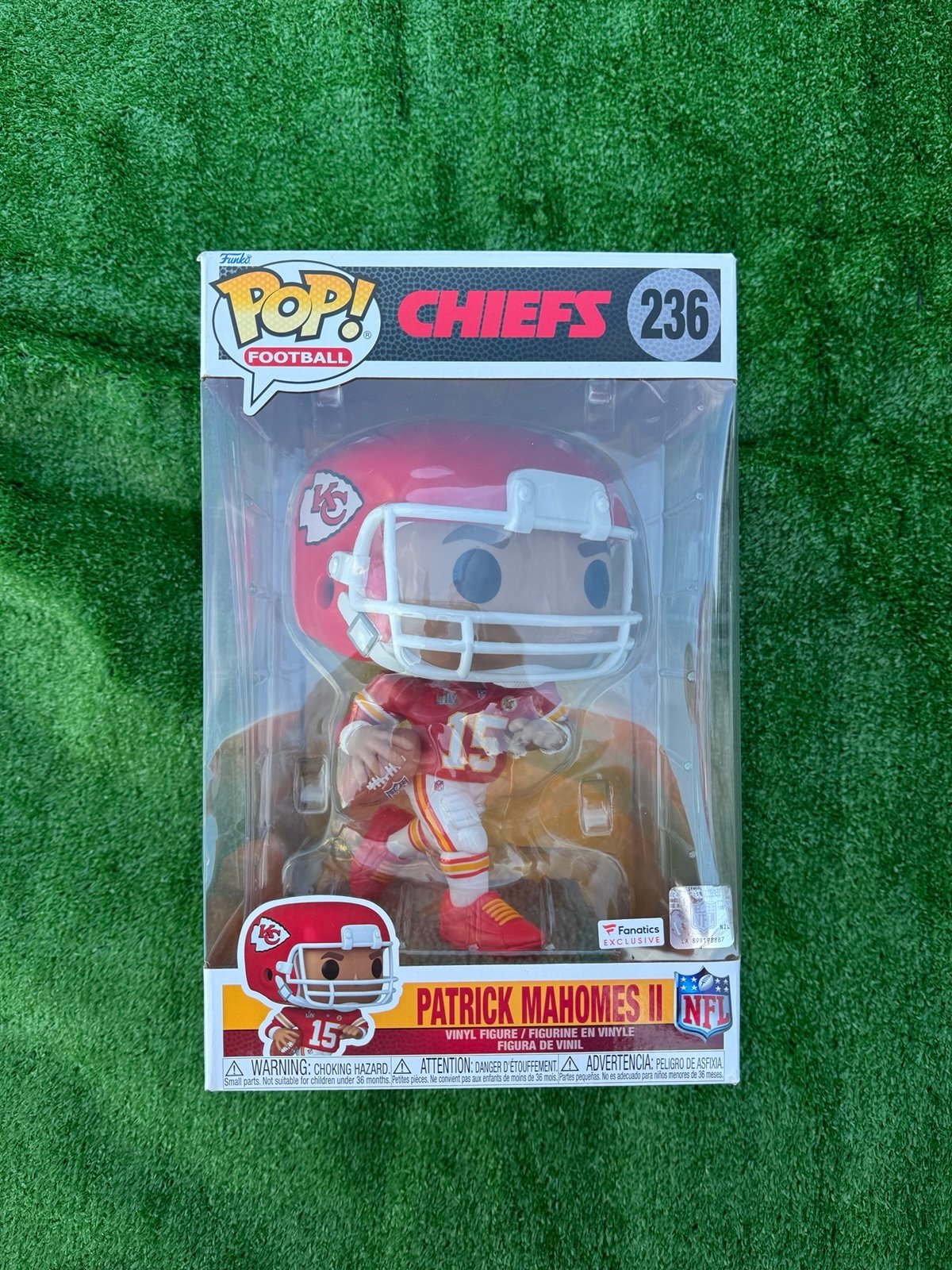 Patrick Mahomes Kansas City Chiefs Funko Pop! Fanatics Exclusive Jumbo #236 RARE