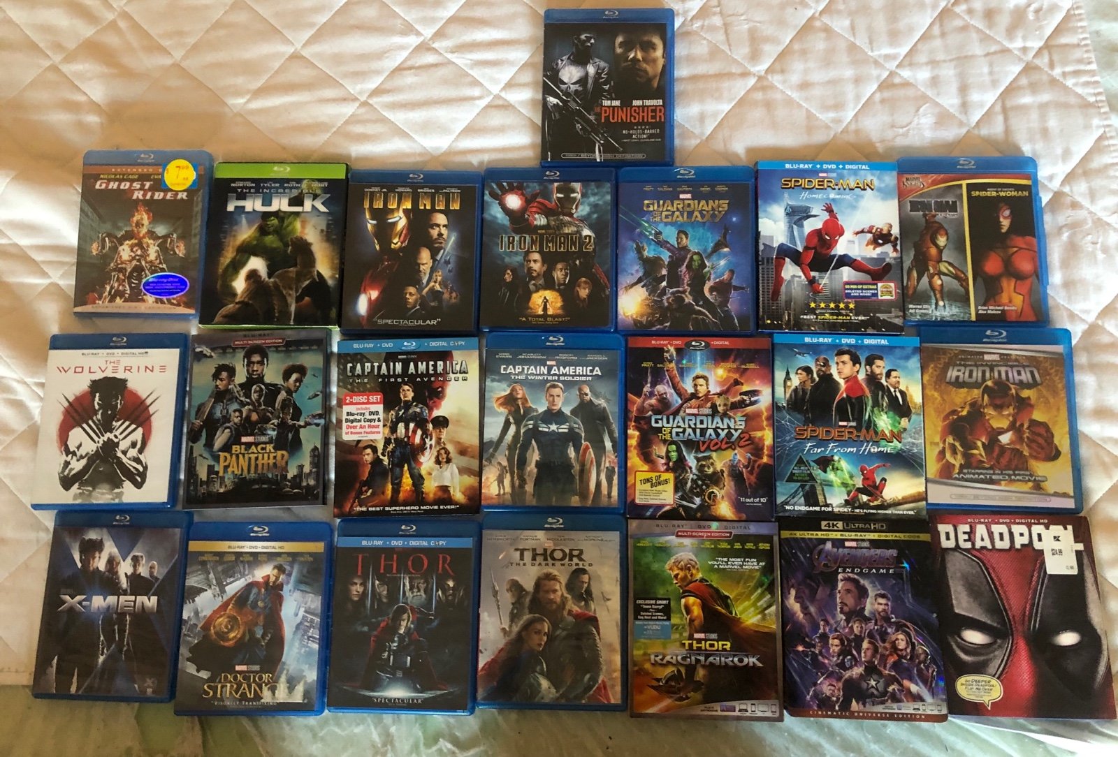 Marvel superheroe Blu Ray lot of 22