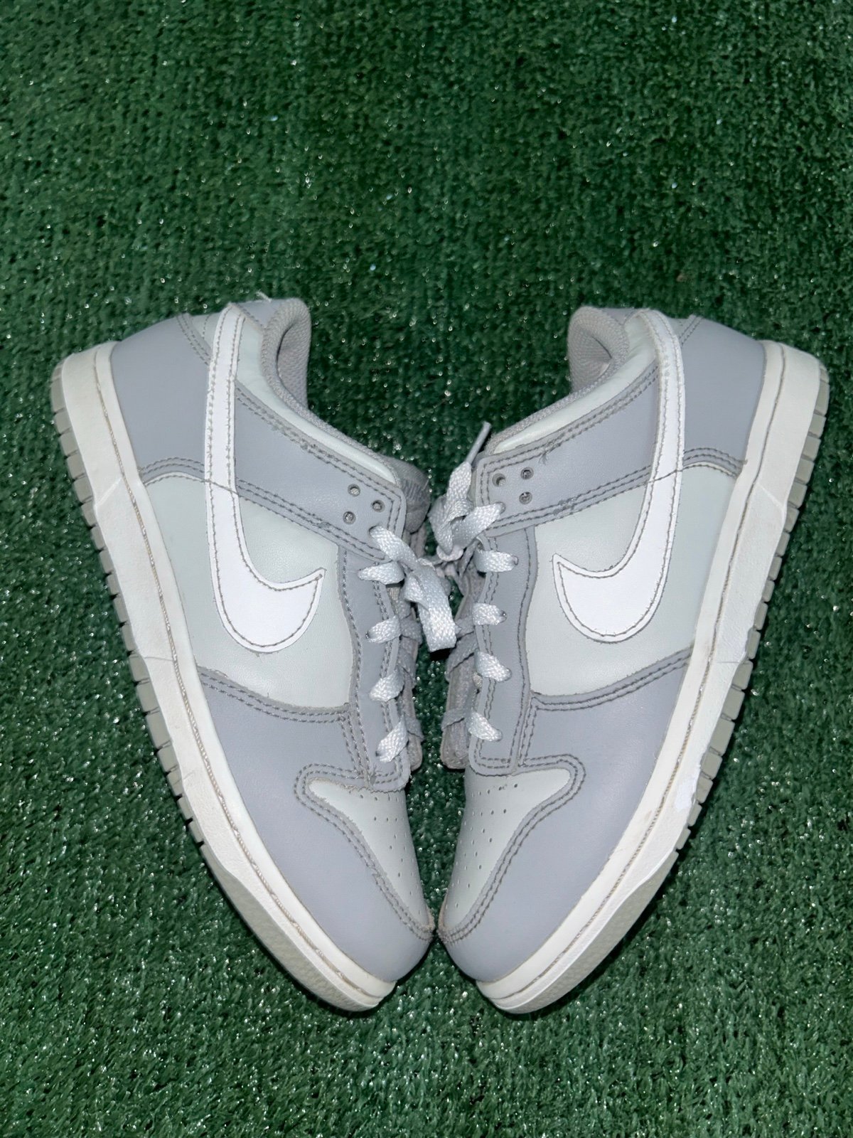 Nike Dunk Two Tone Grey size 2 (PS)