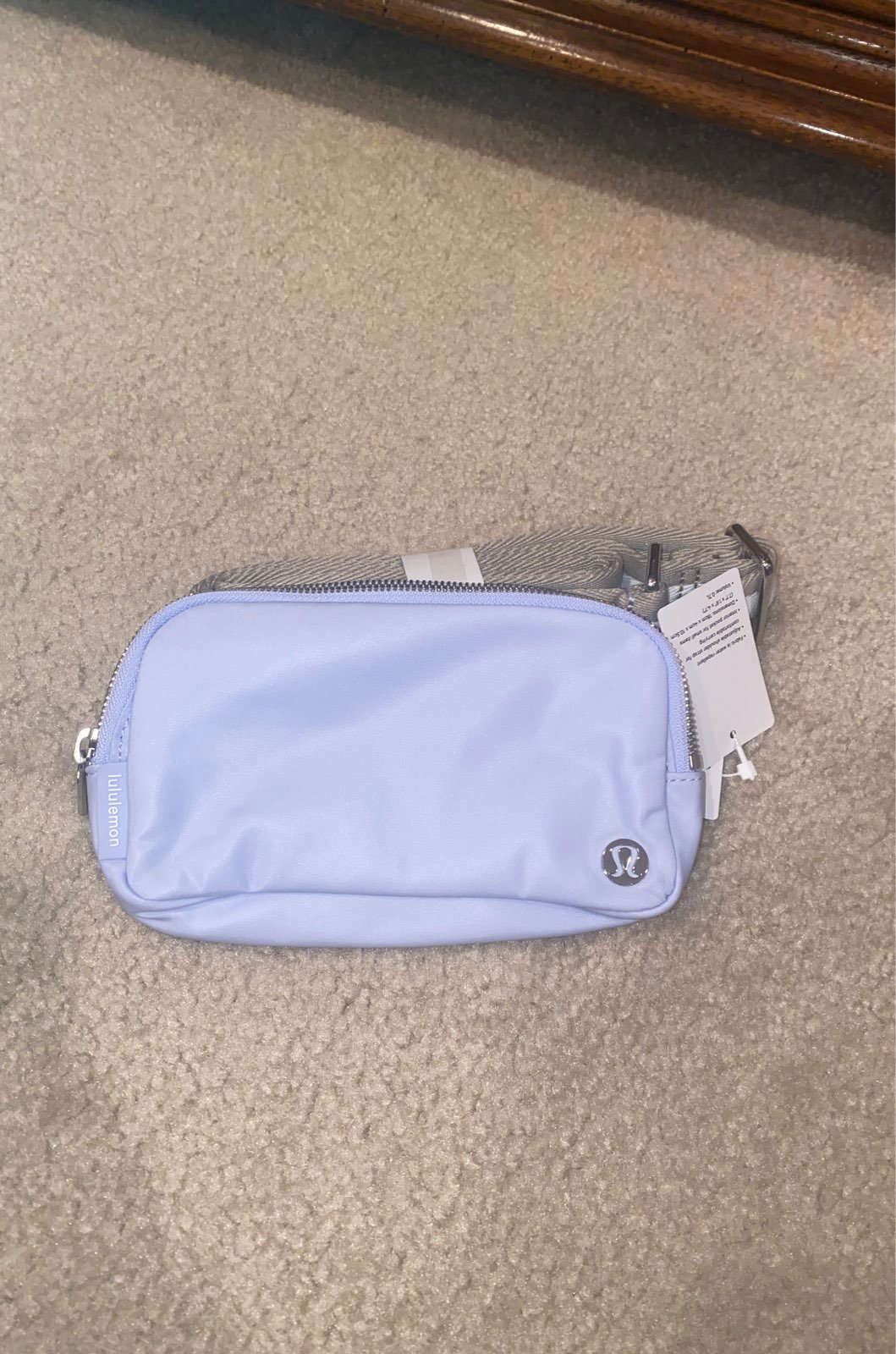 Lululemon Everywhere Crossbody Bag NWT