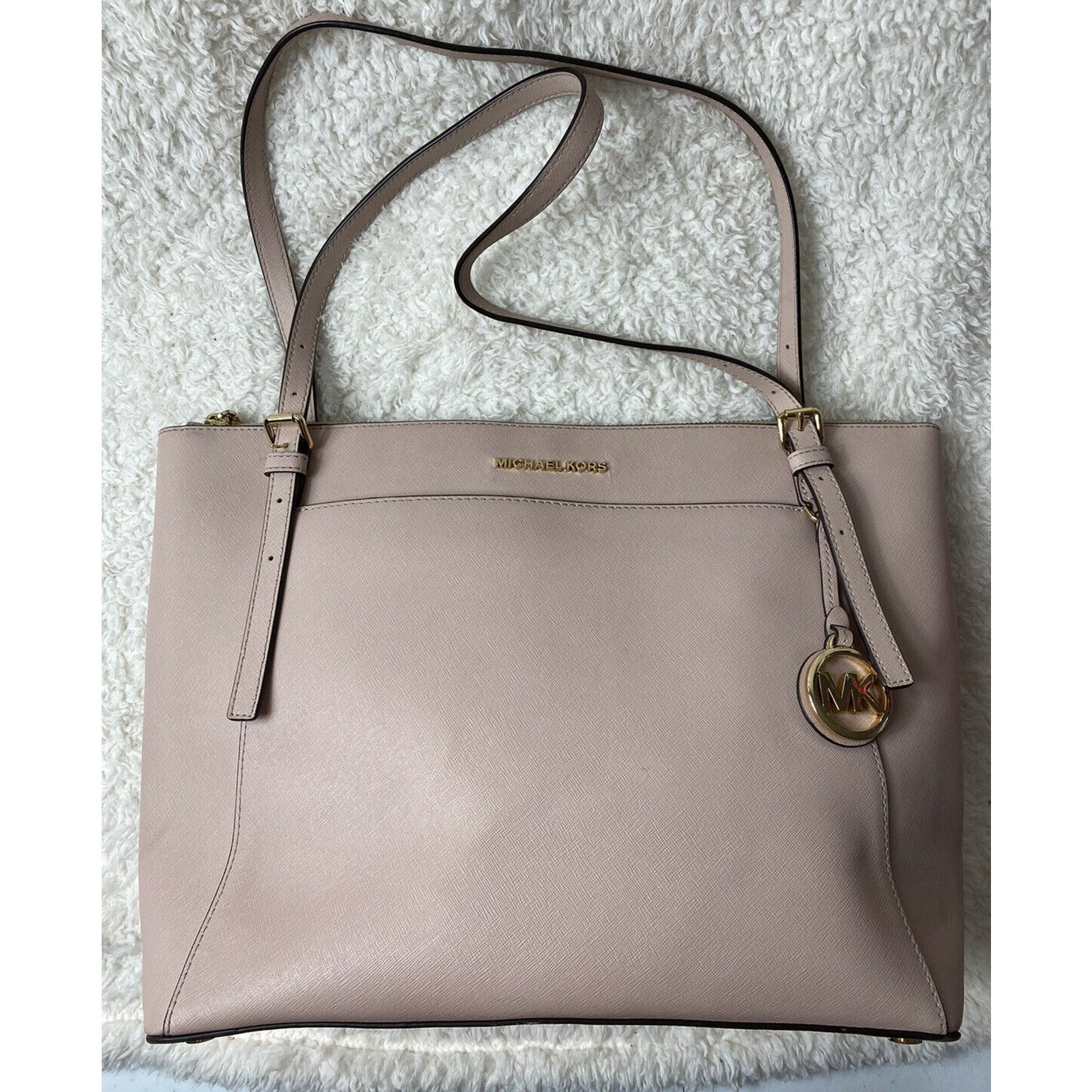 michael kors voyager soft pink