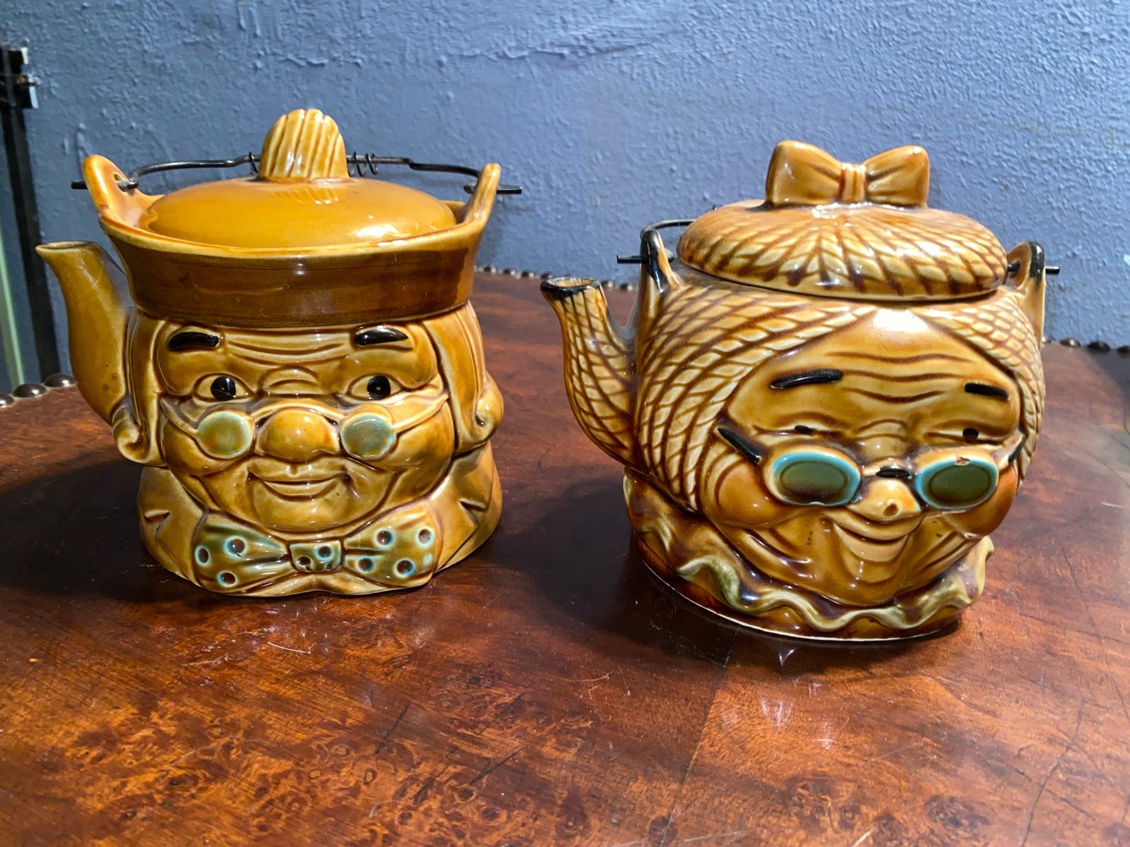 Granny Head / Ben Franklin Teapot Metal Handle Gold Ceramic Japan Vtg 60s Set.
