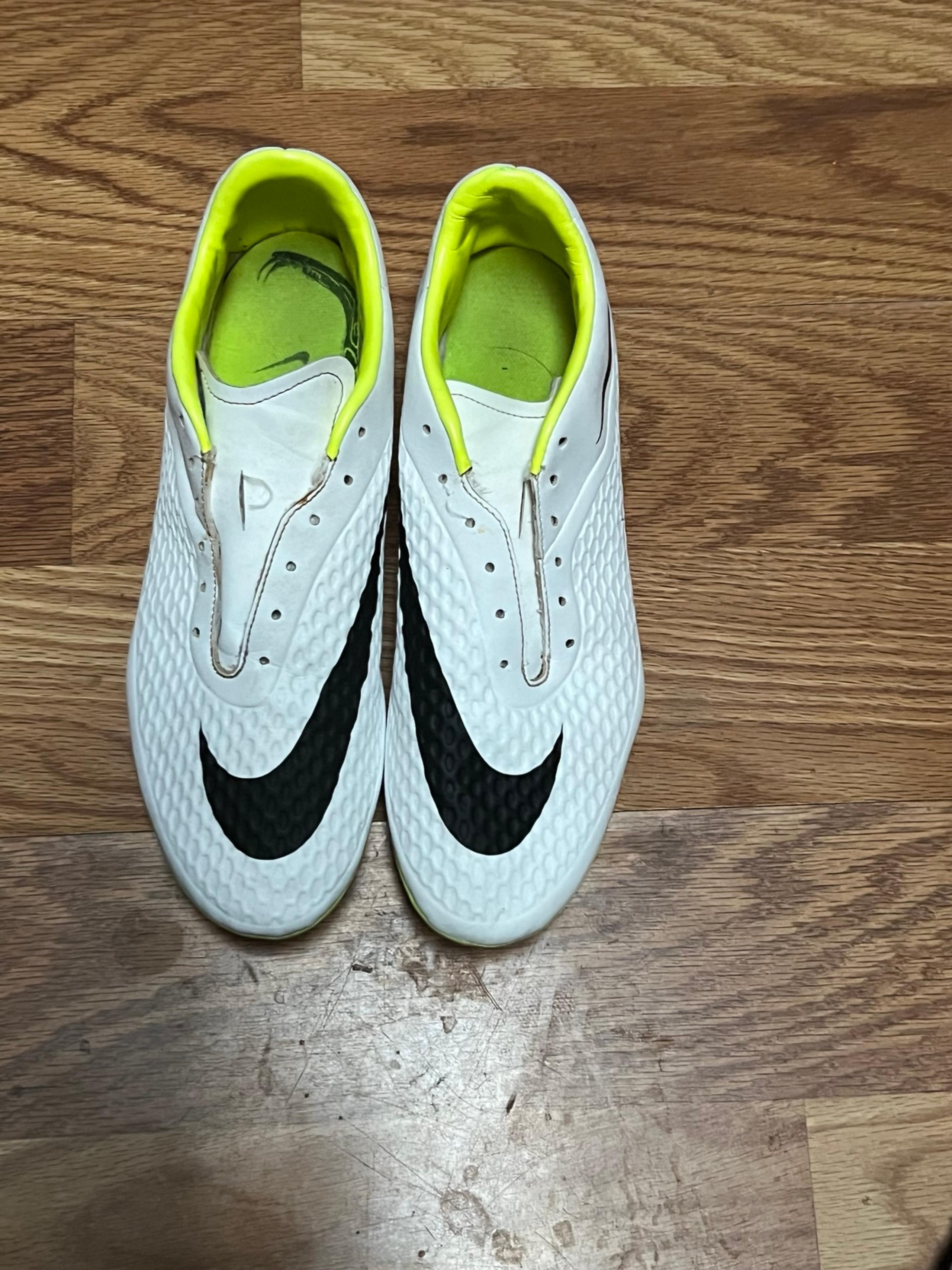 Hypervenom cleats