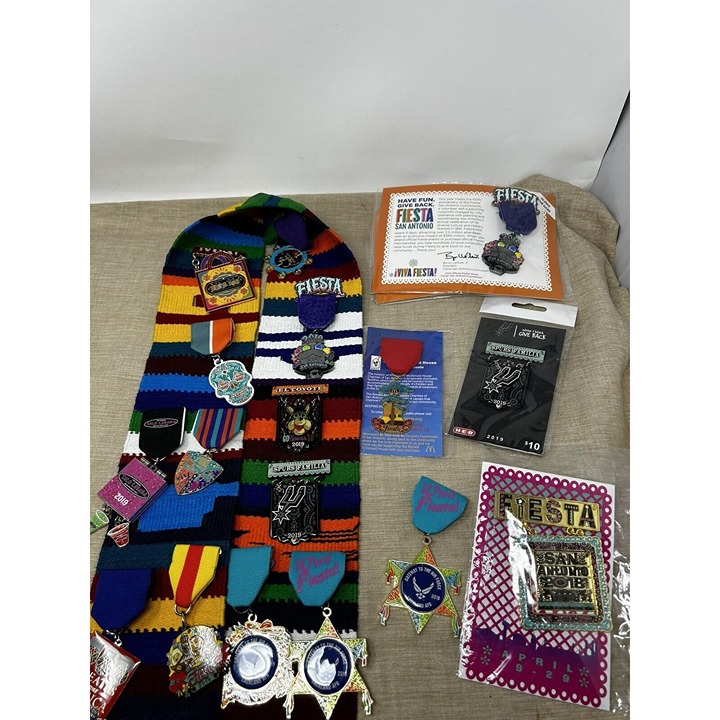 Fiesta San Antonio TX 2018-19 Collectible Pins Chickfila McDonalds TacoCabana 30