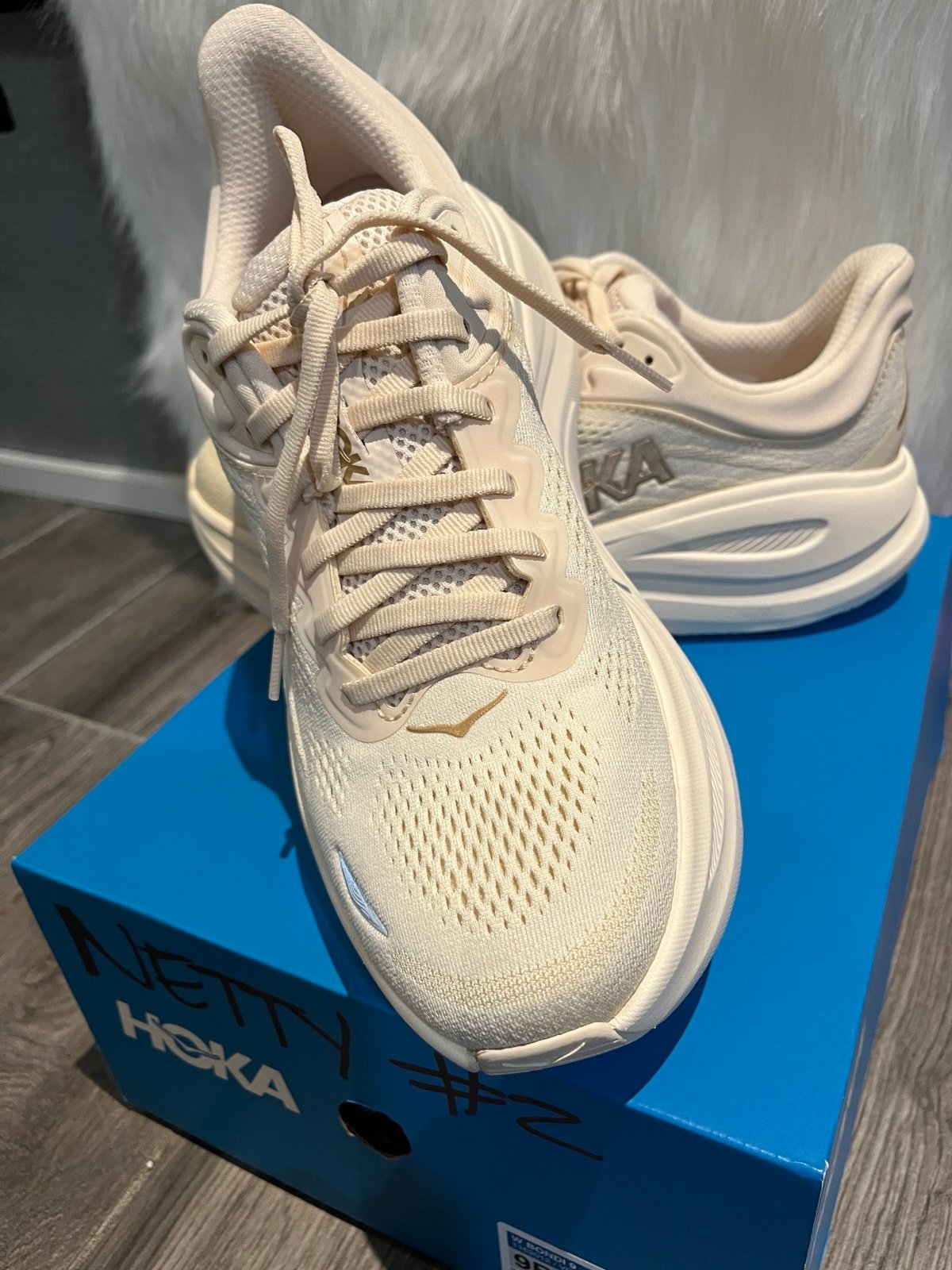 Hoka Bondi 9 New size 9