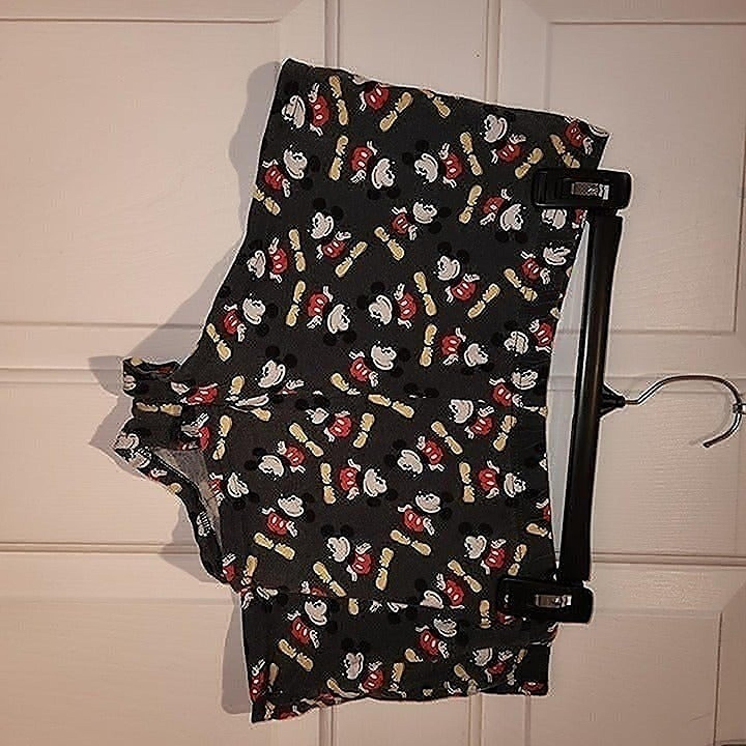 Juniors sz L  Mickey Mouse Short  Pajama PJ Sleep Shorts by Disney  AS IS